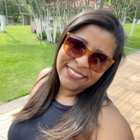 Alinemello23
