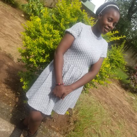 Ruth784
