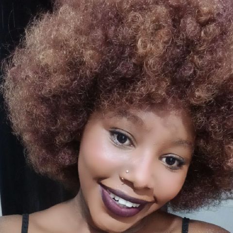 Yvonne535