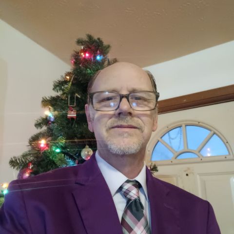 Snapp74 is Single in Lafayette, Indiana, 5
