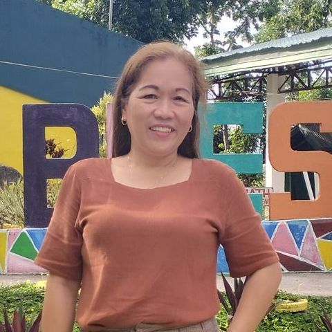 gladys72 is Single in Bacolod City, Bacolod, 1