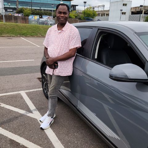 BigBoy1978 is Single in Luton, England, 6