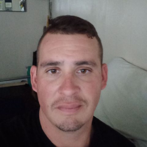 CaptainAnthony222 is Single in Sylmar, California, 1