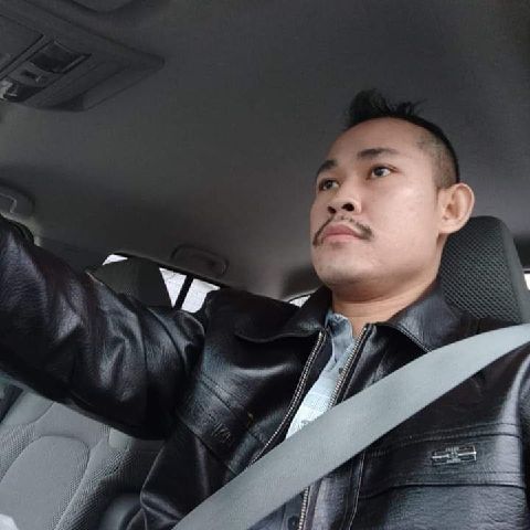 Maung198912 is Single in Buffalo, New York, 2