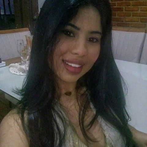 Leticia02