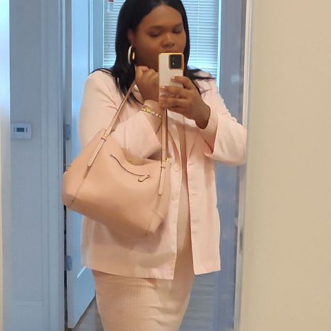 tland981 is Single in Buffalo, New York, 6