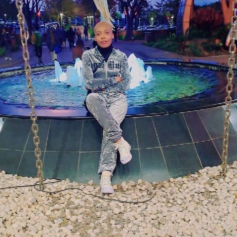 Yolanda795