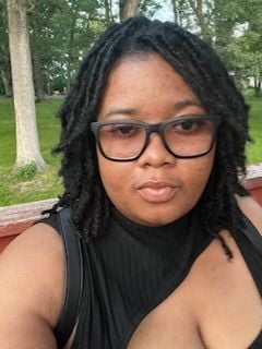Queenblac92 is Single in CHICAGO, Illinois