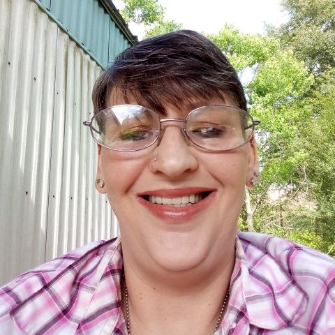 Michelle917 is Single in Wiggins, Mississippi, 4