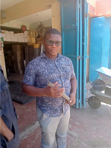 Colly490