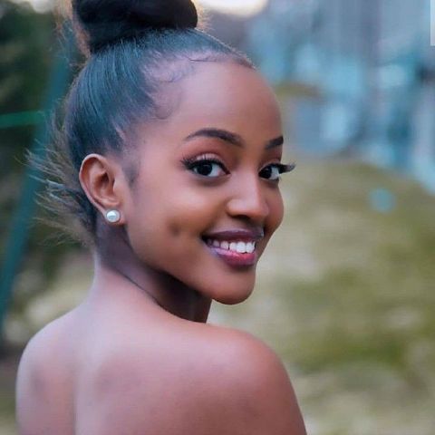 Ninaawour