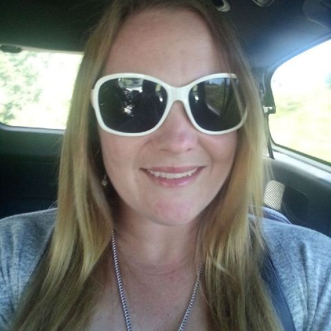 Leigh463 is Single in Vancouver, Washington, 3