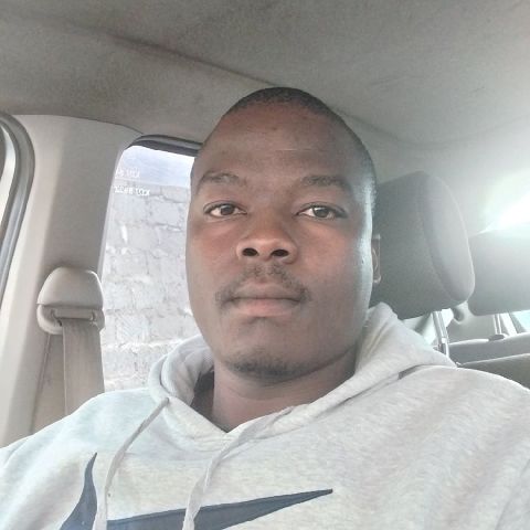 Adoli