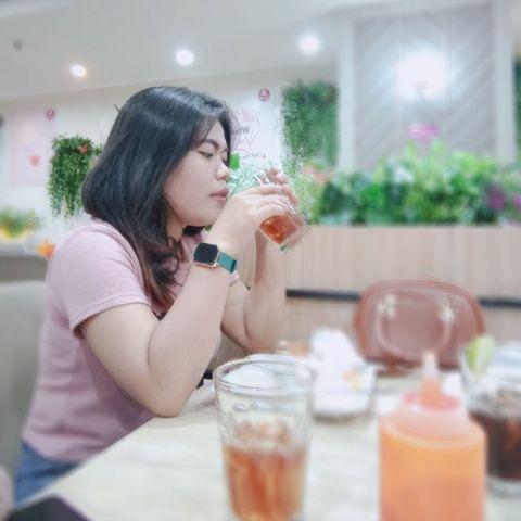 Adelina15