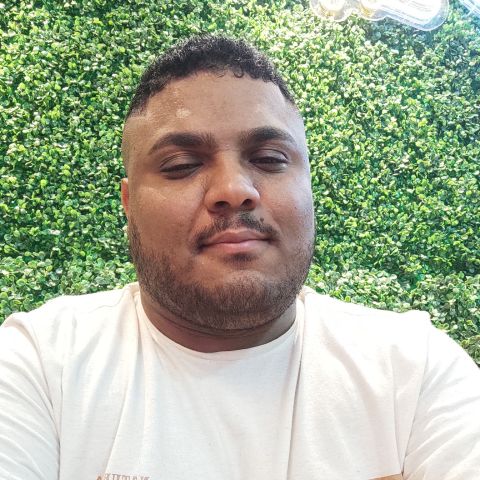 LucasJ95