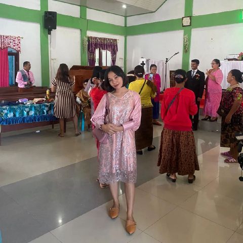 Dewi850