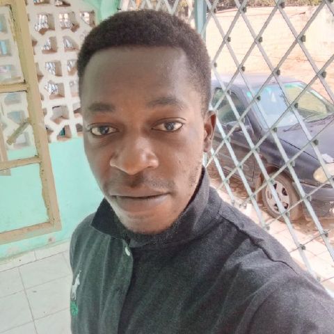 Oluwaseunsmile is Single in Latrikunda Sabiji, Banjul, 3