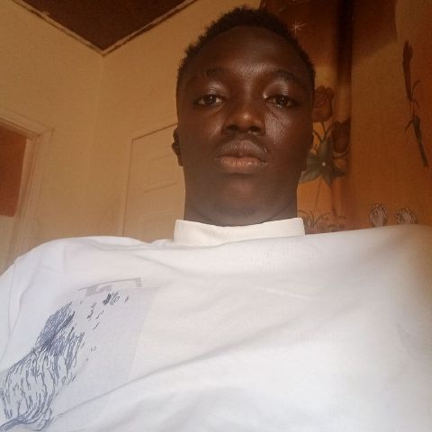 EmmanuelIfeany is Single in Lamin, Banjul
