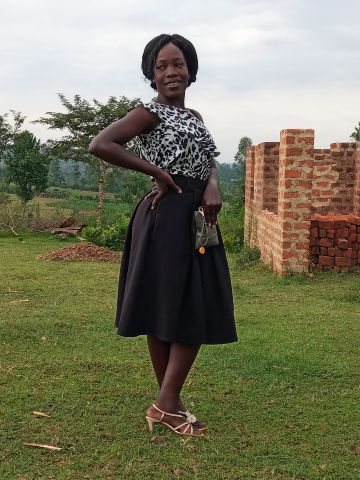 Achieng13