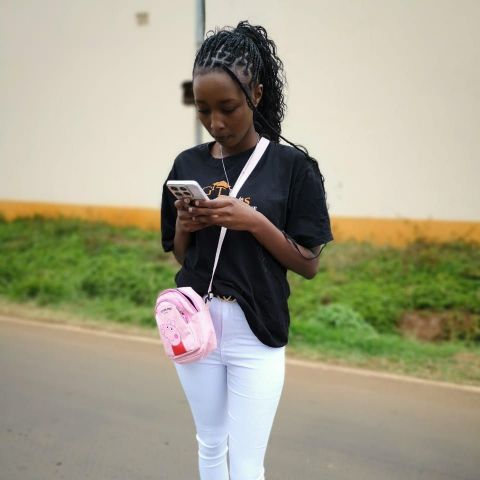Hannah7672