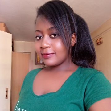 Naomie50