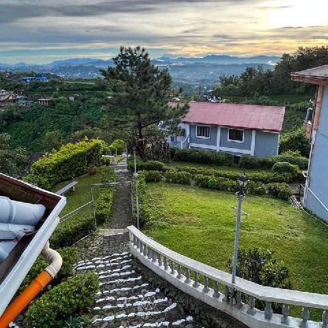 Leana2 is Single in Baguio, Baguio