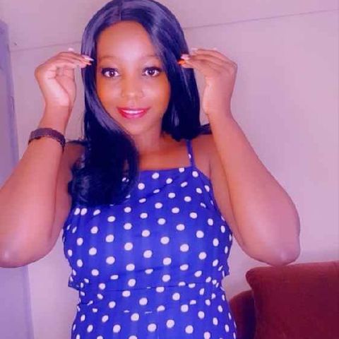 Moniqa73