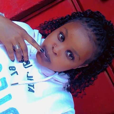 Agnes5774