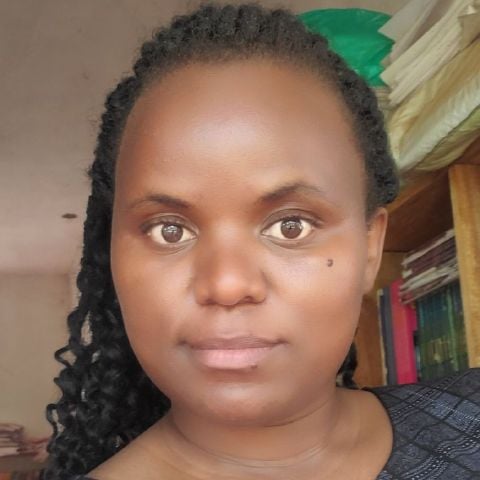 Sanyu3 is Single in Luwero, Kampala, 1
