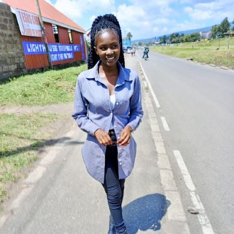Tina430 is Single in Nakuru, Central