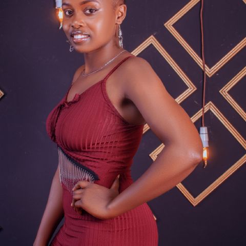 Ivonilicious21