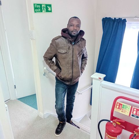 Denzel1981 is Single in Redhill, England