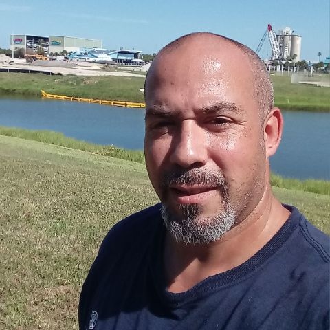 Derek2415 is Single in Cocoa, Florida, 2