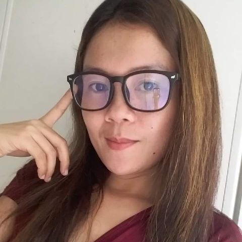 Charisse28 is Single in Makati, Siquijor