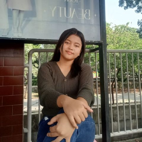 Friskaadrianasinaga