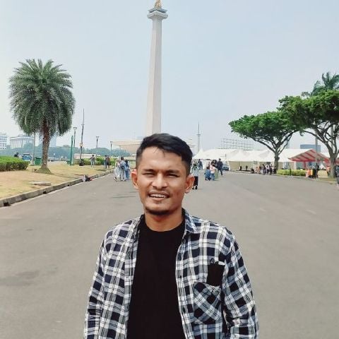 HariandoSinaga is Single in Tangerang, Banten