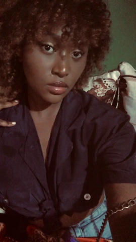 Vanessa743