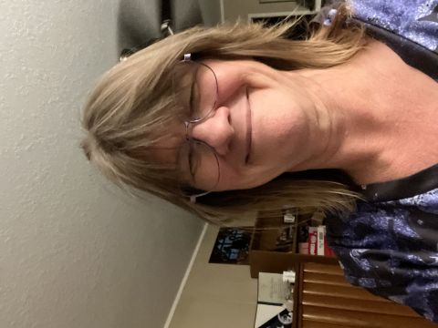 TrustingHim70 is Single in Spring Hill, Florida, 4