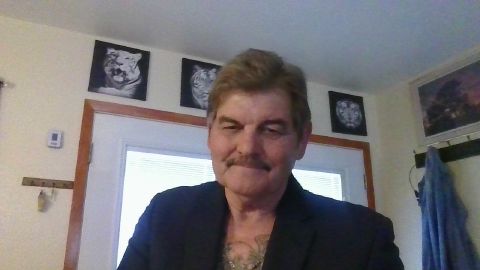 Bobby76 is Single in PORTALES, New Mexico, 1