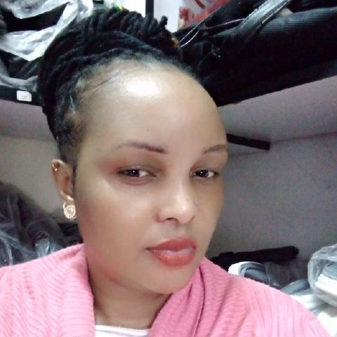 Esther437