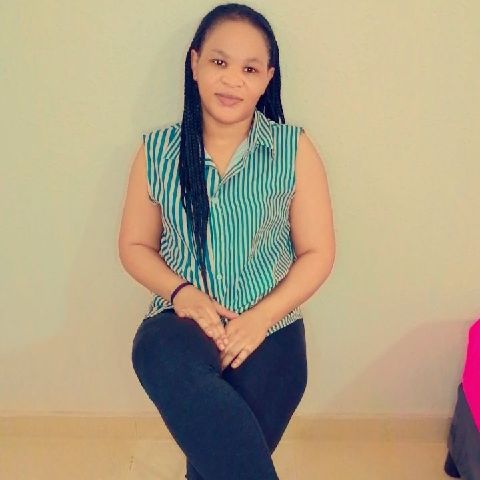 Paula37