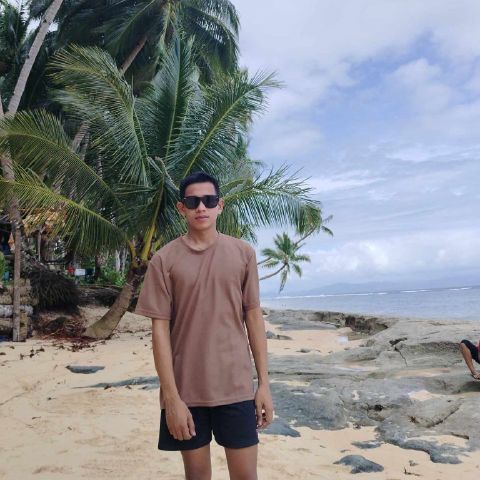 Mikeyy0 is Single in Bislig, Surigao del Sur, 3