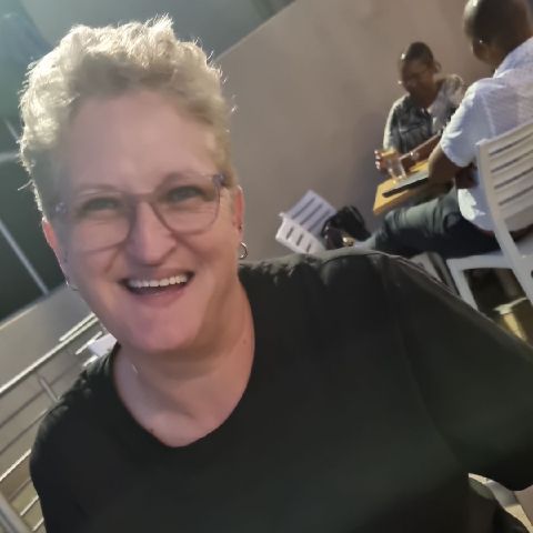 Jennifer1972897