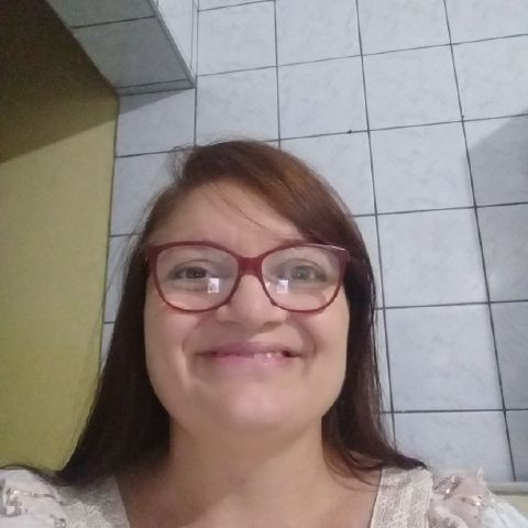 RosyGomes