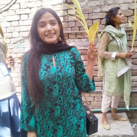 Romaisa is Single in Lahore, Punjab, 1
