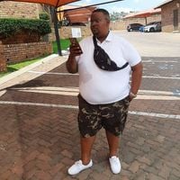 Andrelouw is Single in Chullora, Gauteng