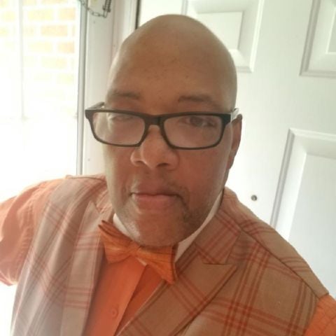 Adrian7357 is Single in South Hill, Virginia, 1