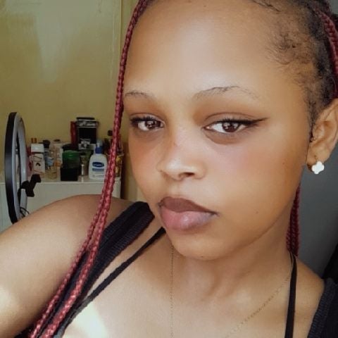 Yvonne2394