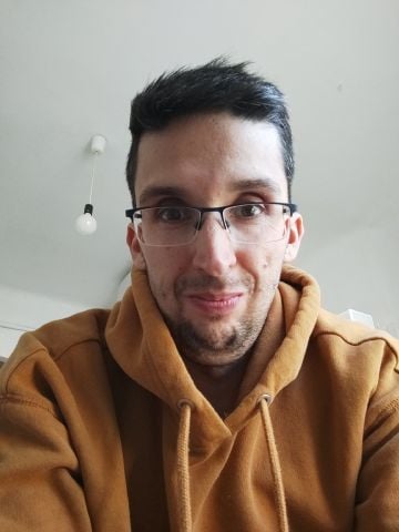 Jonathan_89 is Single in Budapest, Budapest