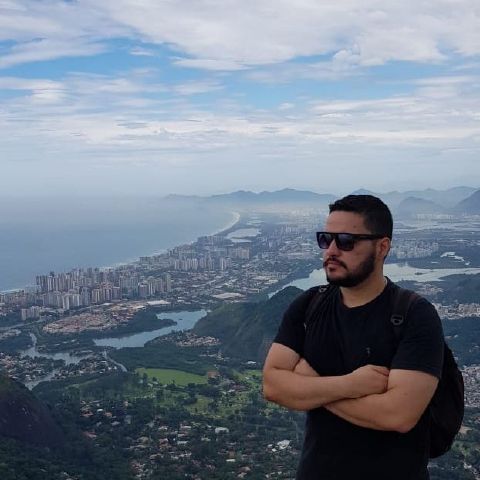 Carloscvtejr is Single in Rio De Janeiro, Rio de Janeiro, 2